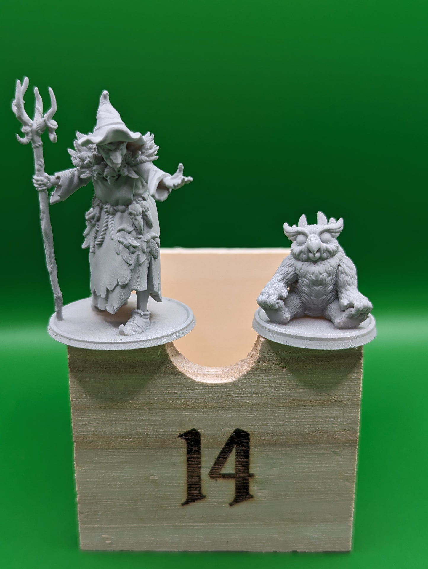 Dungeons and Dragons Advent Calendar - 25 Miniatures