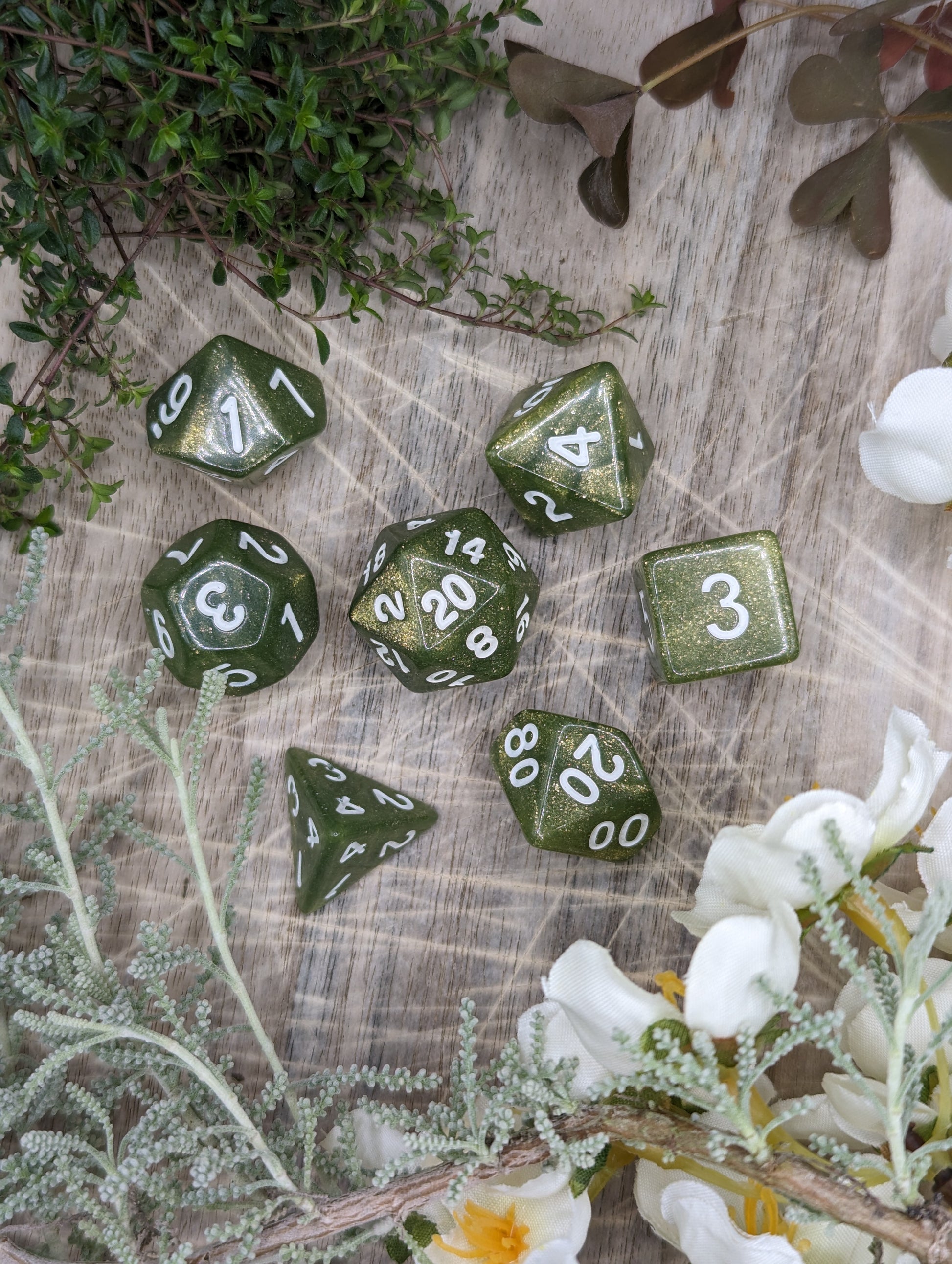 Polyhedral Glittering Green Dice Set Top Down